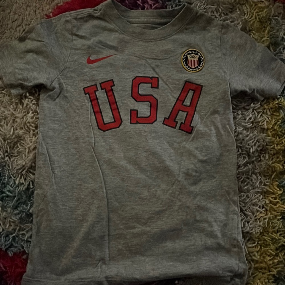 Nike size XS BOYS GENTLY WORN ONLY TWICE